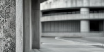 物业车位属于公摊面积吗？